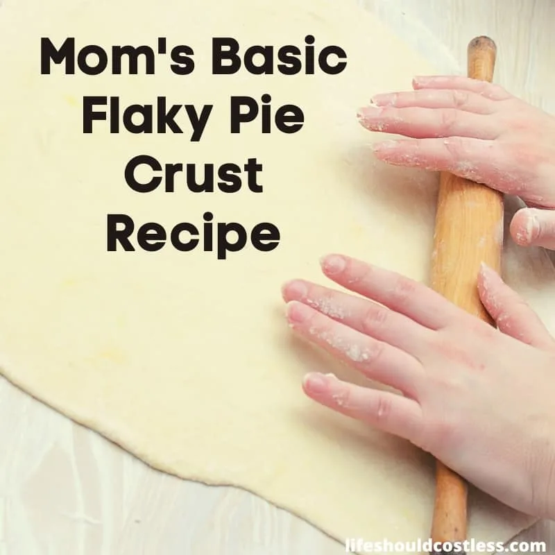 how to make simple flaky pie crust with shortening and vinegar.