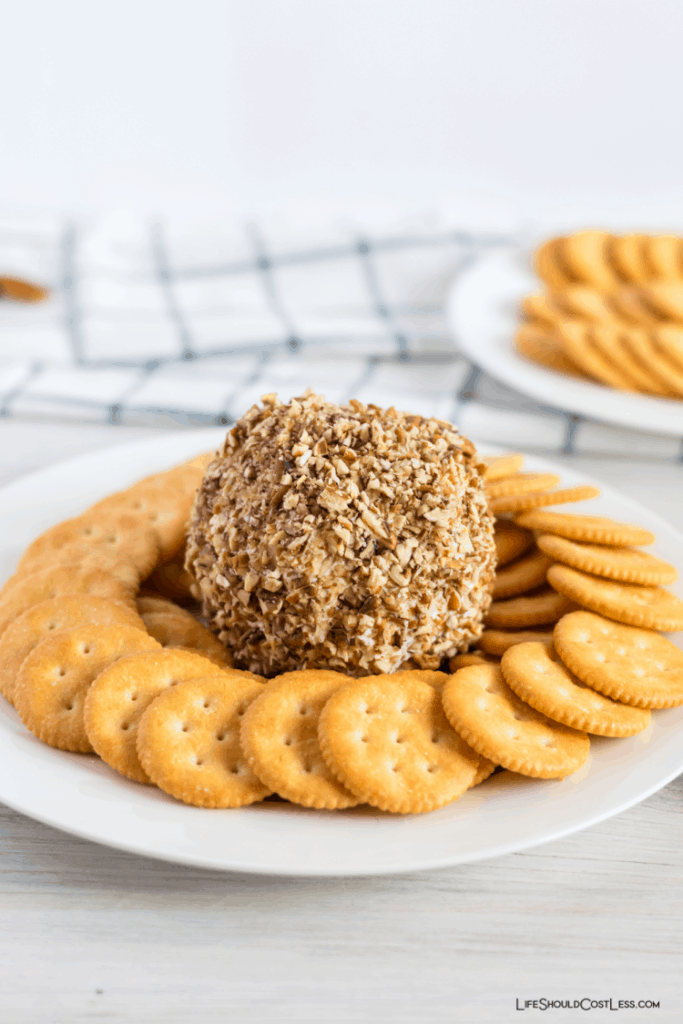 Kick-ass cheeseball recipe perfect Cream Cheese Ball Recipe lifeshouldcostless.com