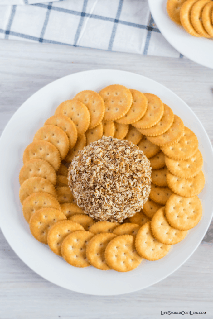 Easy Cheese Ball lifeshouldcostless.com