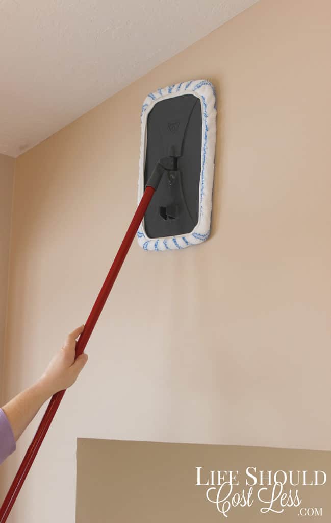 How To Wash Walls Fast The Easiest Way Clean Life Should Cost Less - Best Tools To Wash Walls And Ceilings