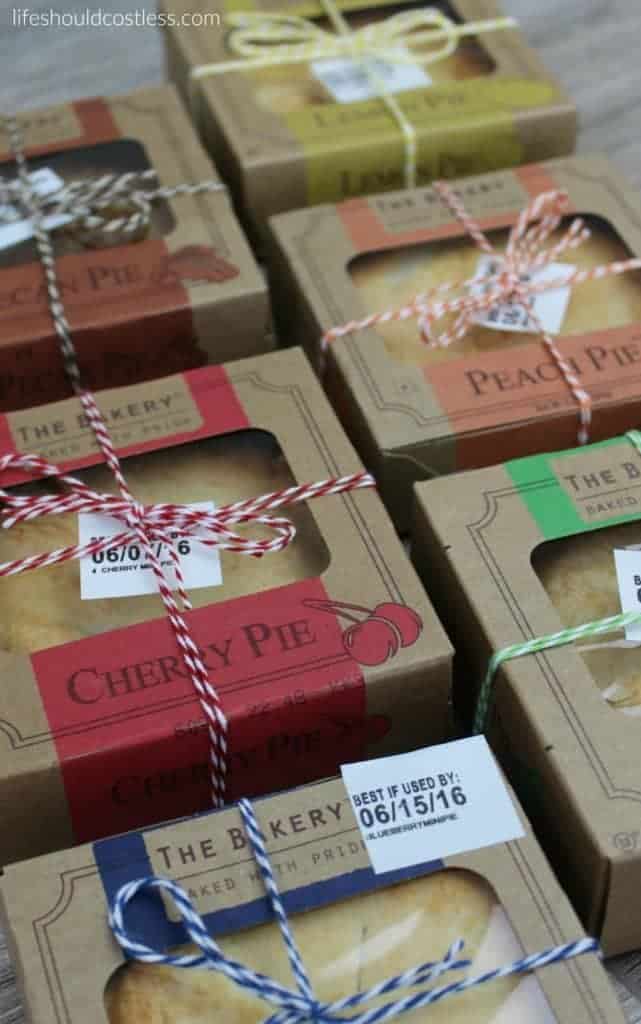 A gift idea that's as easy as pie, and costs less than $1 each. 