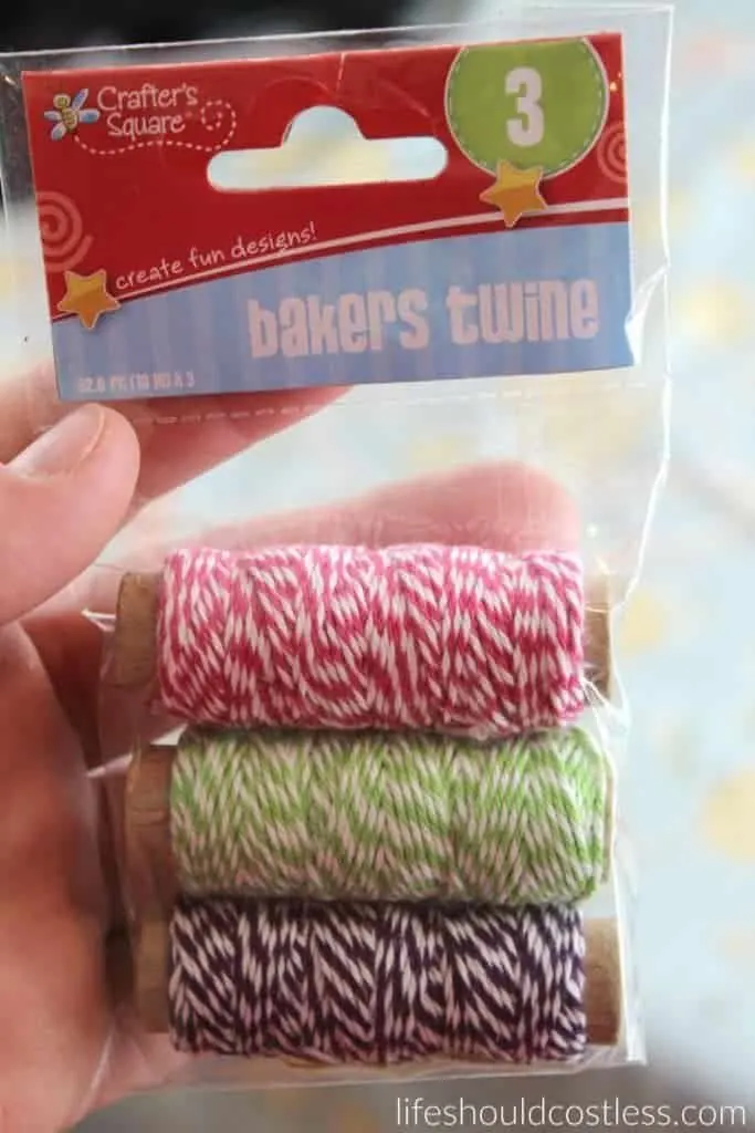 A gift idea that's as easy as pie, and costs less than $1 each. Cute, colored bakers twine. {lifeshouldcostless.com}