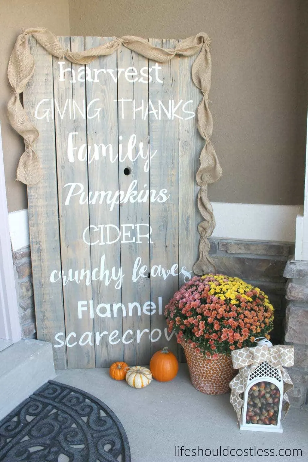 2016-fall-porch-decor-for-lifeshouldcostless-com-rustic-sign