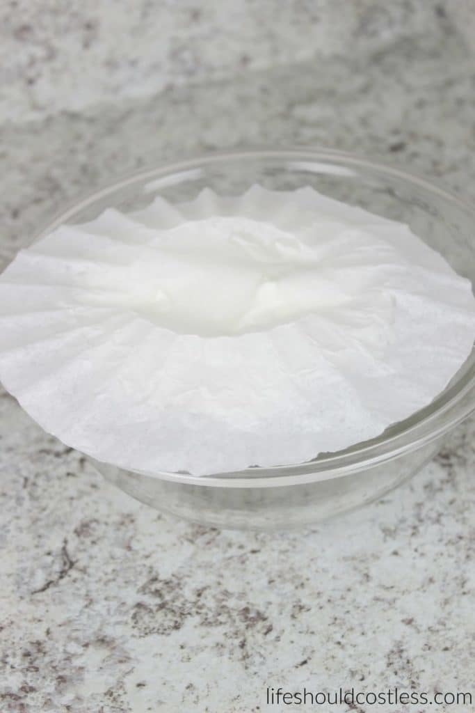 DIY How To Turn Greek Yogurt Into "Cream Cheese" Life Should Cost Less