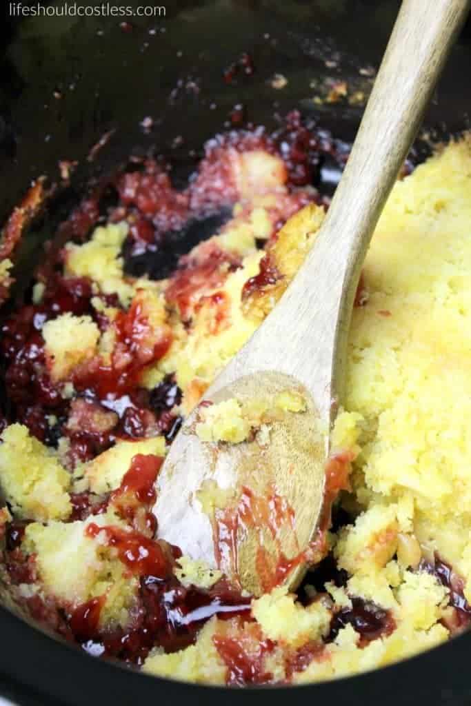 Slow Cooker Raspberry Lemon Dump Cobbler/Cake