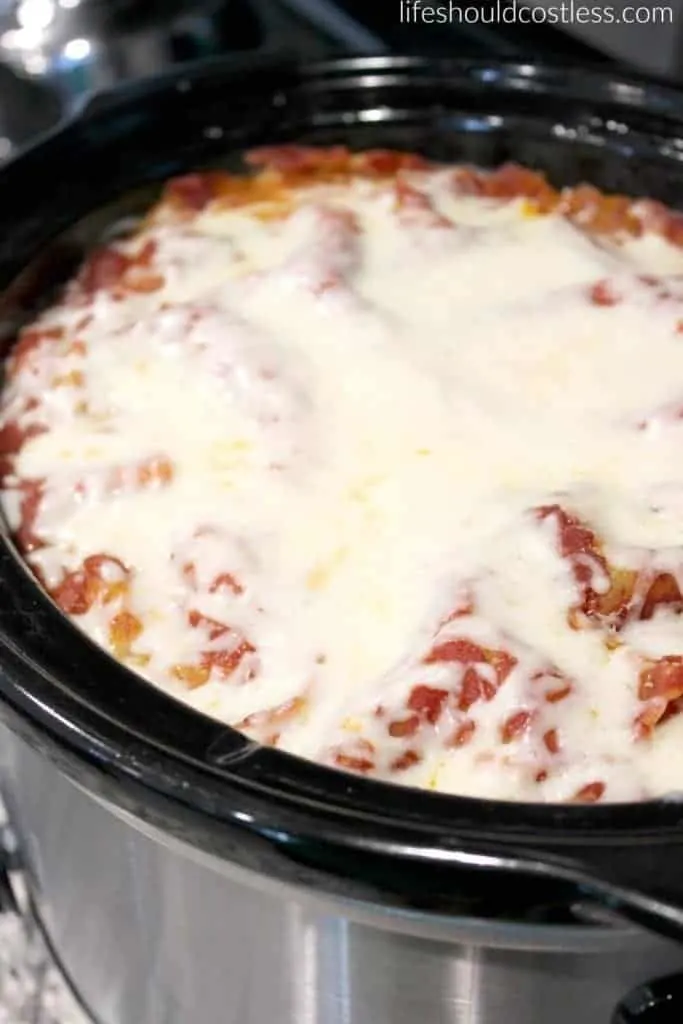 Slow Cooker Deep Dish Lasagna