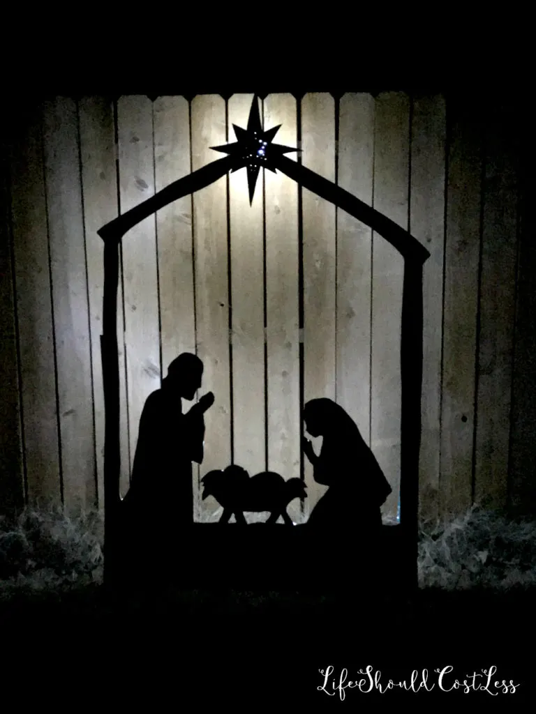 Manger deals scene silhouette