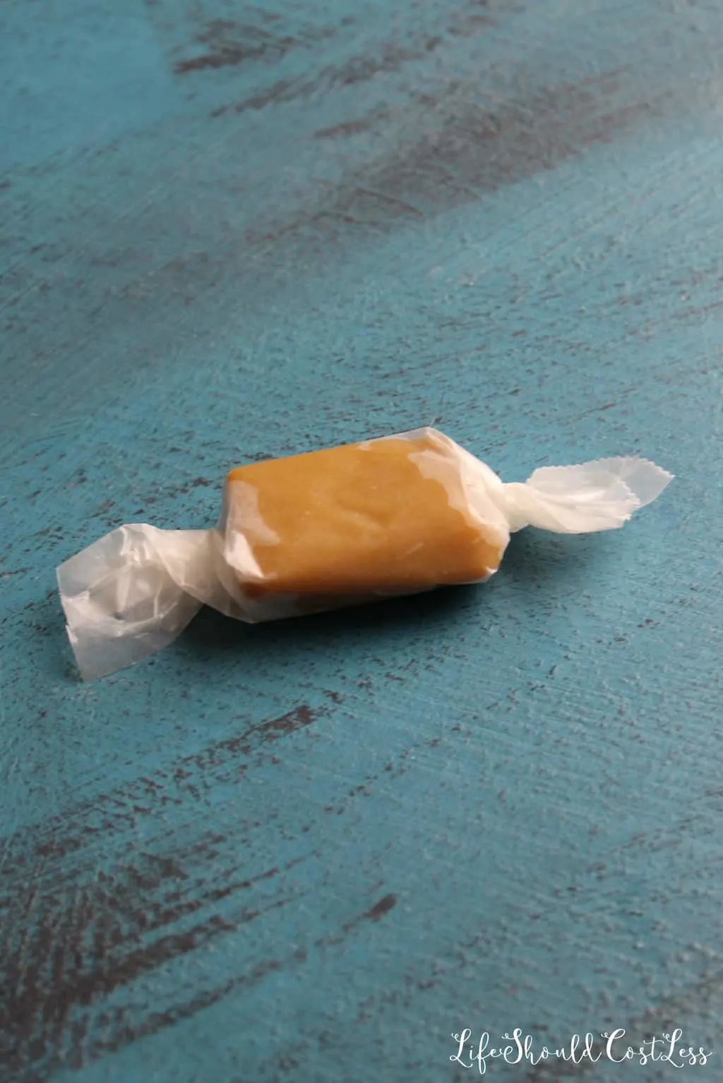 Old-Fashioned Soft Stovetop Caramels : Hearts Content Farmhouse