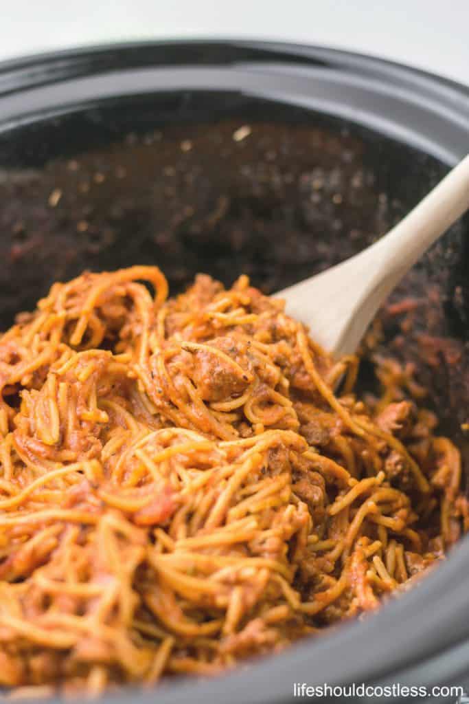 The best Crock Pot/Slow Cooker Spaghetti. It takes five minutes of prep and is ready to eat in as little as two hours. lifeshouldcostless.com