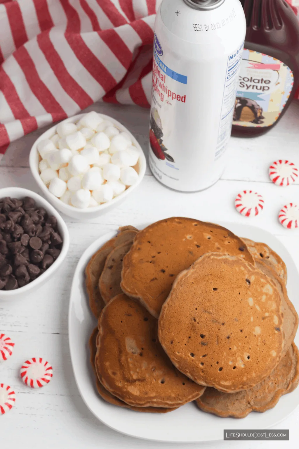 Easy Hot Chocolate And Peppermint Pancakes