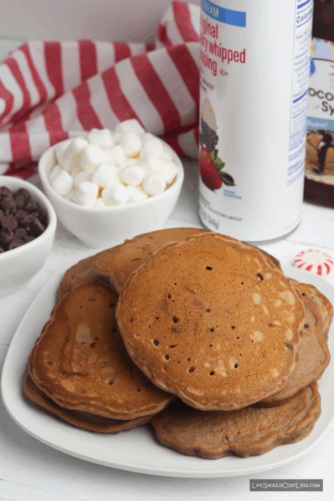 Easy Hot Chocolate And Peppermint Pancakes
