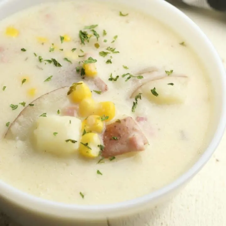 Quick Dinner Idea Instant Pot Pressure Cooker Ham and Potato Soup Recipe. lifeshouldcostless.com