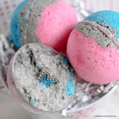 How To Make Bath Bombs With Hidden Surprises lifeshouldcostless.com