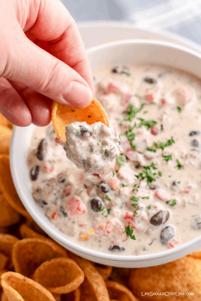 High Protein Queso Dip, the best queso dip recipe lifeshouldcostless.com