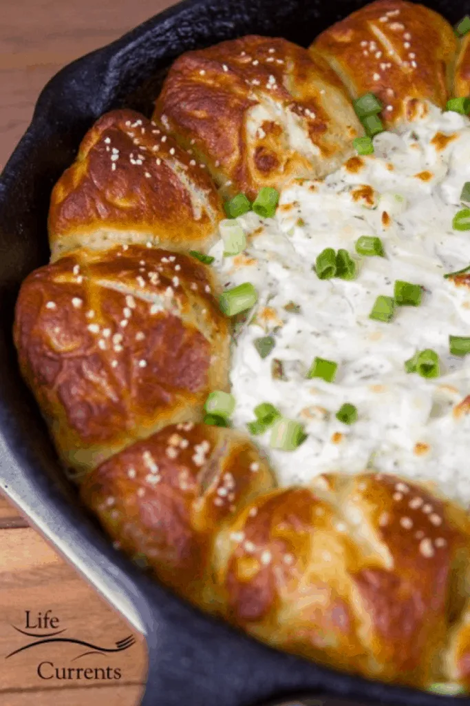 The Best Pretzel Bun Dip Appetizer Recipe lifeshouldcostless.com