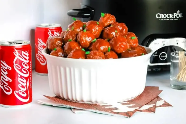 Coca-Cola-Meatballs in the crockpot. lifeshouldcostless.com