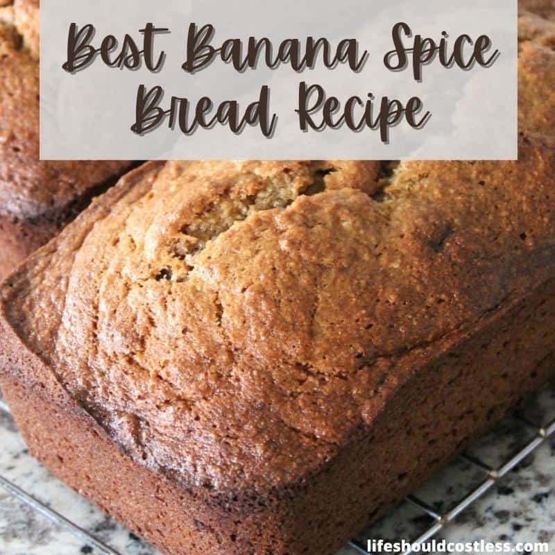 spices in banana bread recipe.