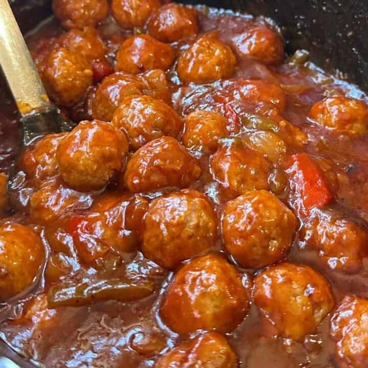 Easy Slow Cooker Spicy BBQ Meatballs